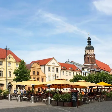 *central_50m2_kitchen_washer_netflix_parking Appartement Cottbus